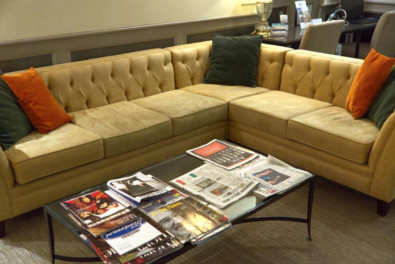 Hospedium Hotel Los Condes Madrid Bagian luar foto