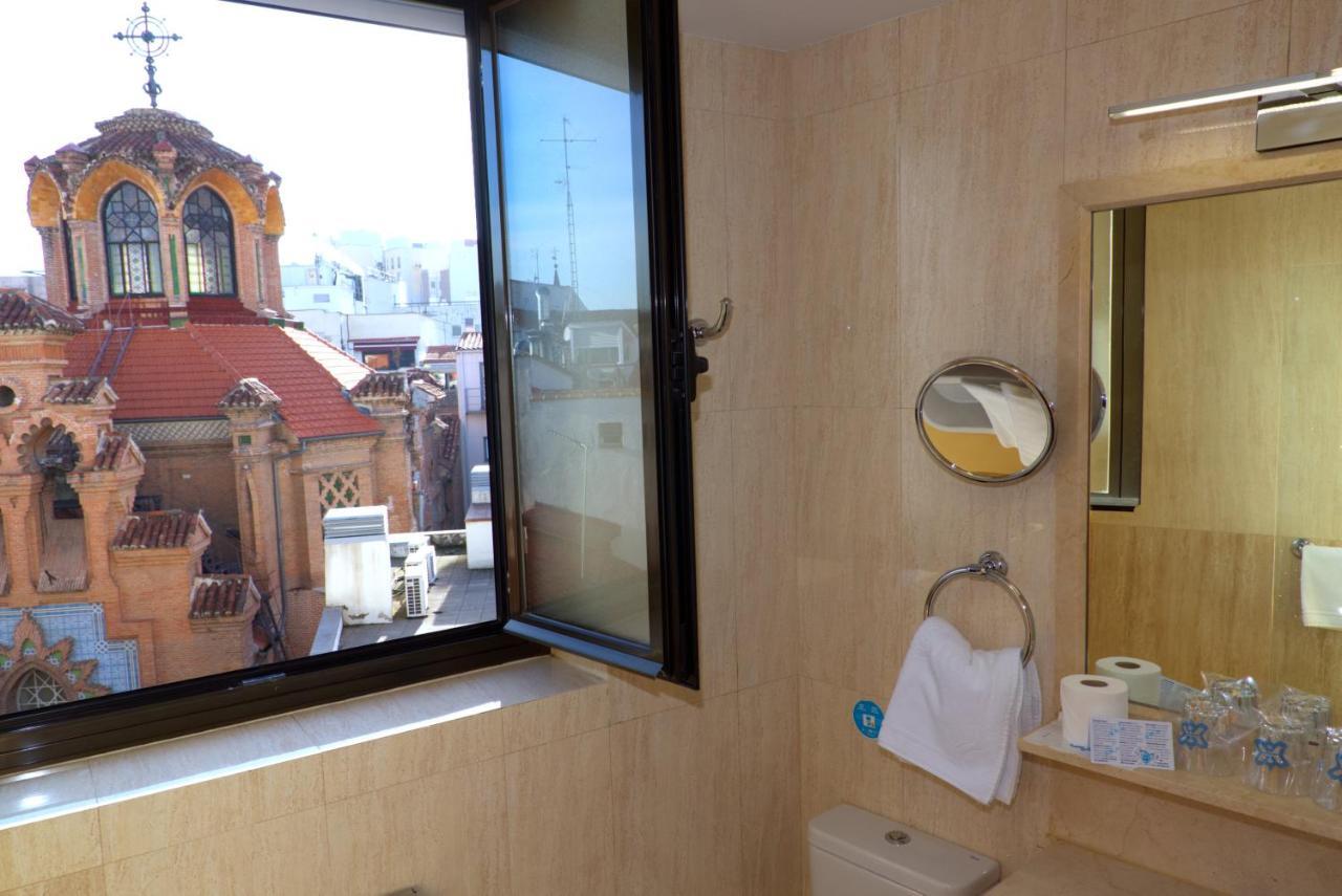 Hospedium Hotel Los Condes Madrid Bagian luar foto